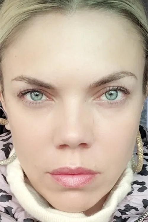 ??????? ?????? ha trabajado con Elena Nelidova en 1 ocasiones