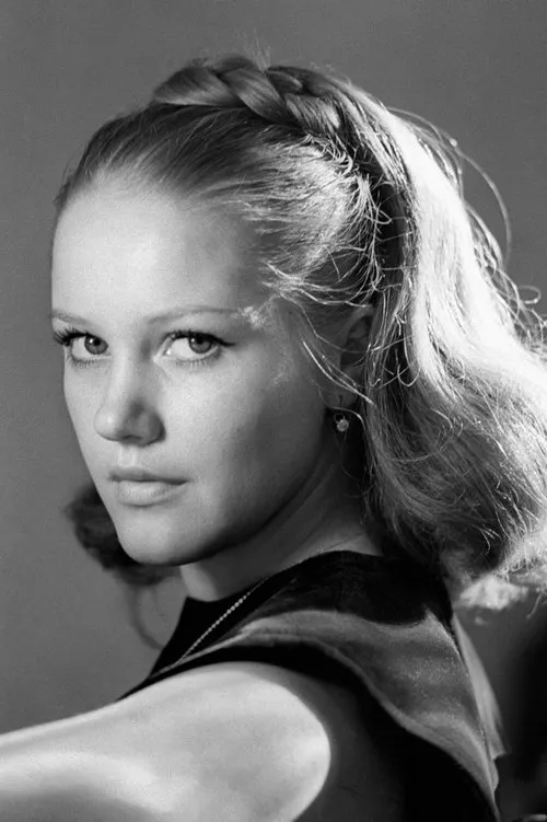 Елена Проклова interpretando a Tatyana