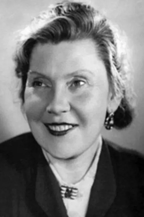 Елена Тяпкина interpretando a Maria Ignatievna