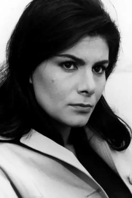 Eleni Theofilou interpretando a Ioanna Belali