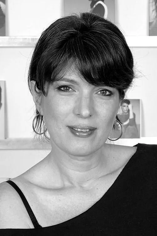 Josephine Penedo ha trabajado con Éléonore Klarwein en 1 ocasiones