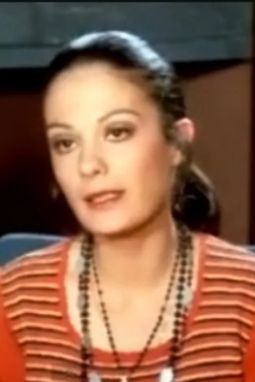 Elia Kalligeraki interpretando a Tatiana Fourli