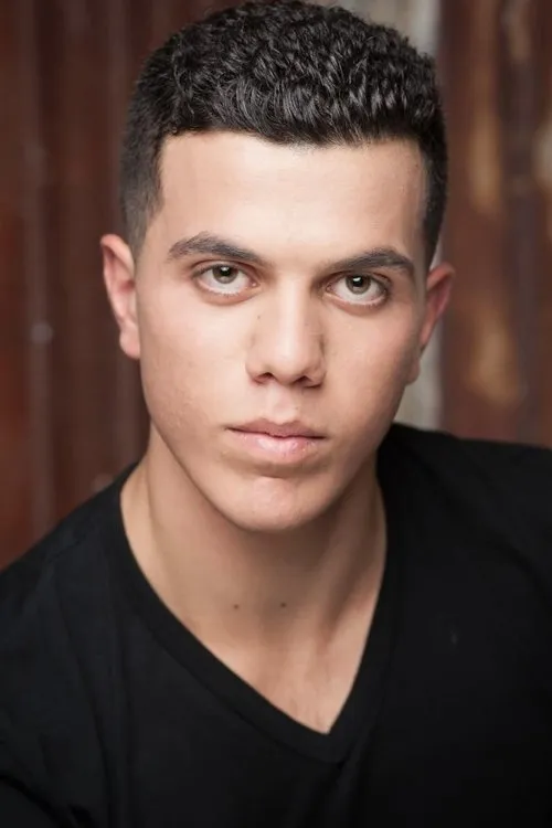 Elias Anton — personaje: Danny Kelly