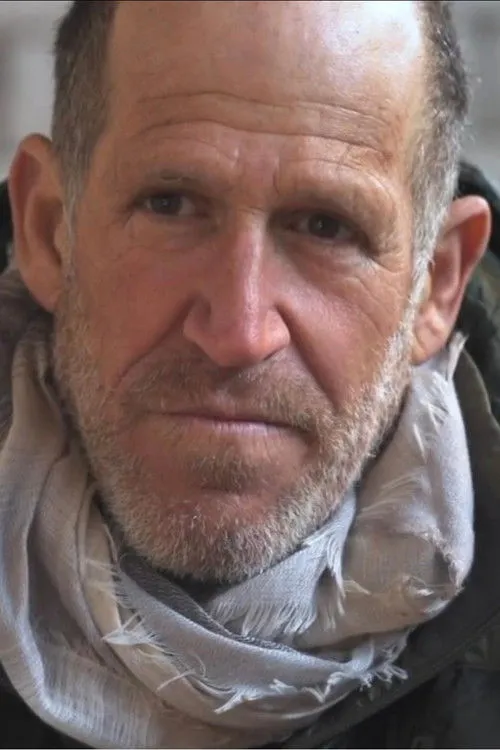 Eliav Nissan interpretando a Self