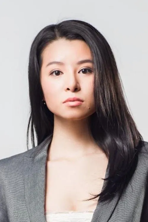 Nick Biskupek ha trabajado con Elina Miyake Jackson en 1 ocasiones