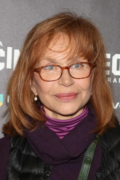 Elisabeth Depardieu interpretando a Claire