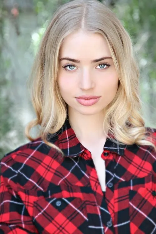 Brian Ballance ha trabajado con Elisabeth Ferrara en 1 ocasiones