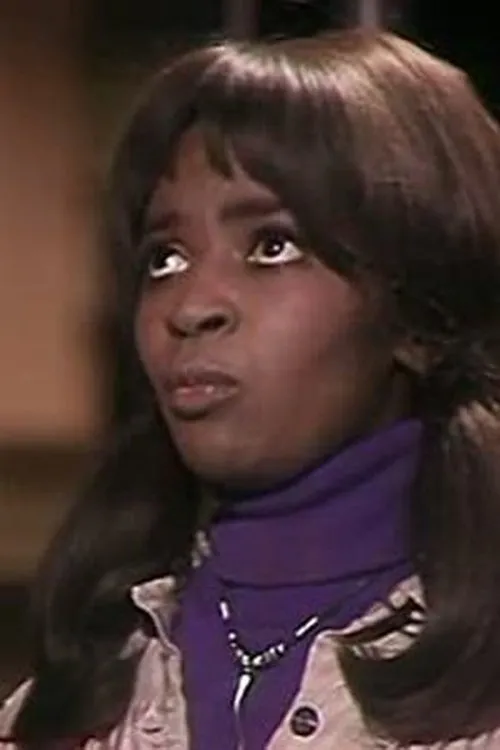 Elizabeth Adare — personaje: Elizabeth