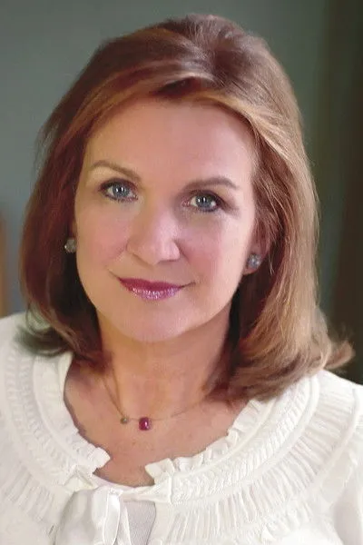 Elizabeth Edwards en su biografía y filmografía