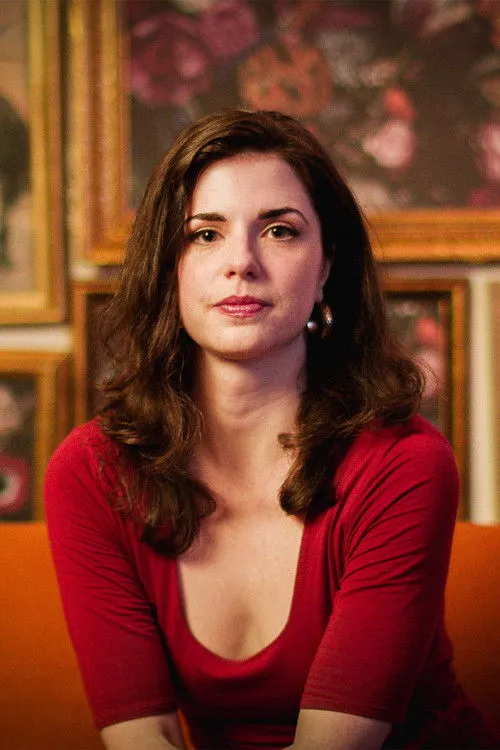 Lory Tom Thompson Sr. ha trabajado con Elizabeth McCoy en 1 ocasiones