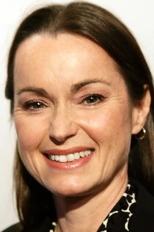 Amelia Felle ha trabajado con Elizabeth Norberg-Schulz en 1 ocasiones