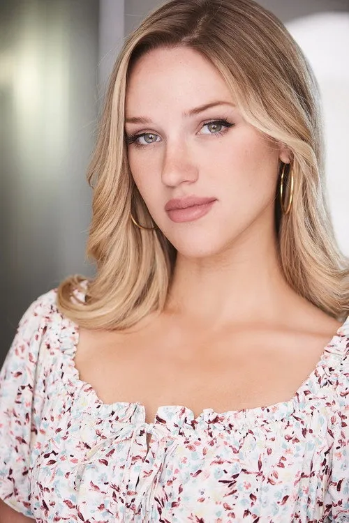 Ethan Clossin ha trabajado con Elizabeth Posey en 1 ocasiones