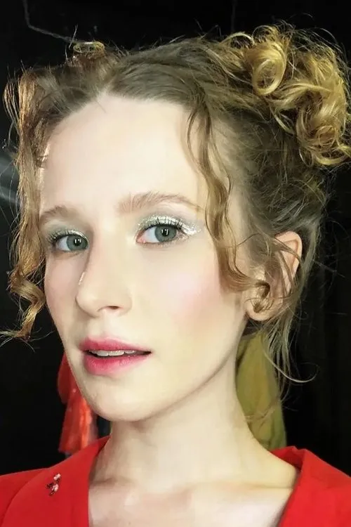 ??????? ???????? ha trabajado con Елизавета Гырдымова en 1 ocasiones