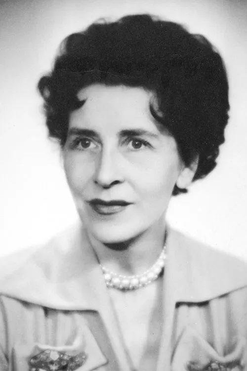 Ella Hval interpretando a Borghild, kjøpmann Vestbys kone