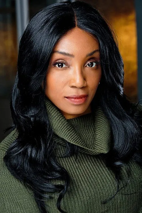 Sophie Thatcher ha trabajado con Elle Young en 1 ocasiones