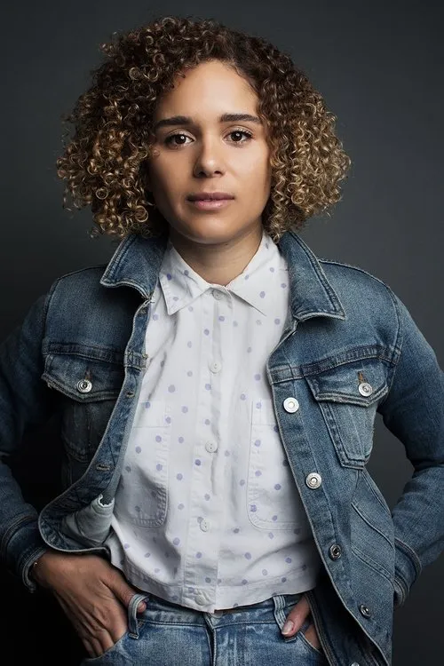 Adam Halferty ha trabajado con Ellington Wells en 1 ocasiones