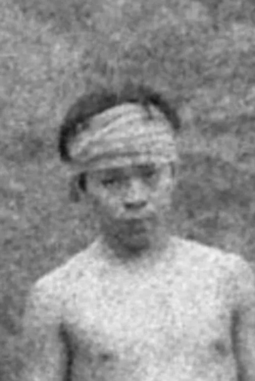 Aero Joy Damaso ha trabajado con Elryan de Vera en 1 ocasiones