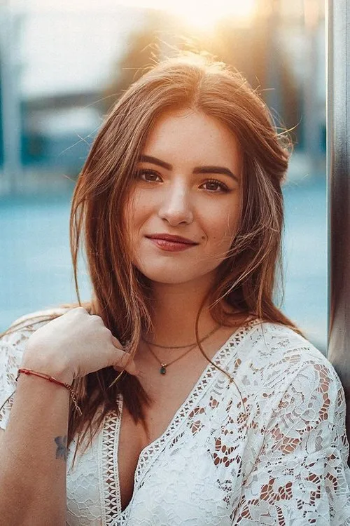 Christophe Beaugrand ha trabajado con Elsa Bois en 1 ocasiones