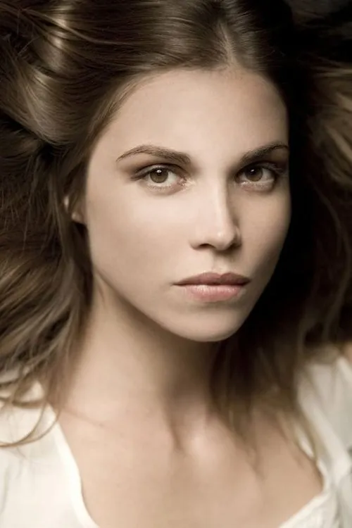 Yaniss Lespert ha trabajado con Elsa Kikoïne en 2 ocasiones