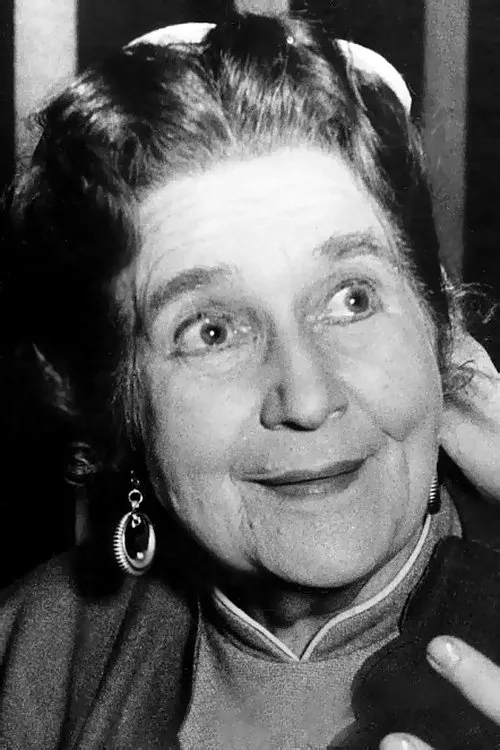 Tina Eilers ha trabajado con Elsa Wagner en 1 ocasiones