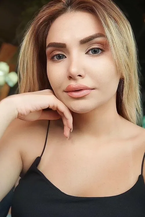 C?mil? Tagizad? ha trabajado con Elvina Atakishiyeva en 1 ocasiones