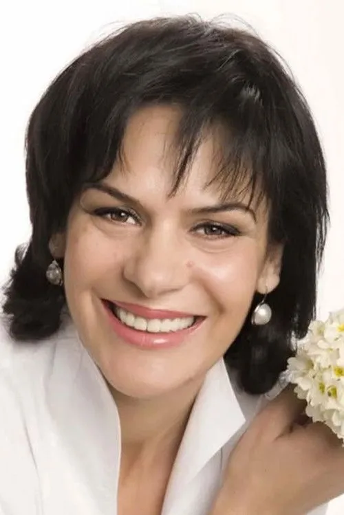 Sotiraq Bratko ha trabajado con Elvira Diamanti en 5 ocasiones