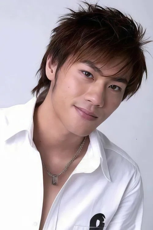 Dynas Mokhtar ha trabajado con Elvis Chin en 2 ocasiones