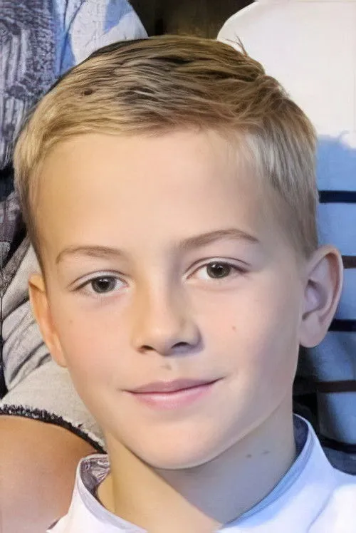 Emil Auno interpretando a Veeti