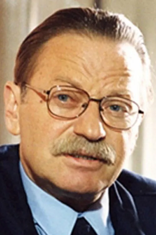 Salaetin Bilal ha trabajado con Emil Ruben en 2 ocasiones