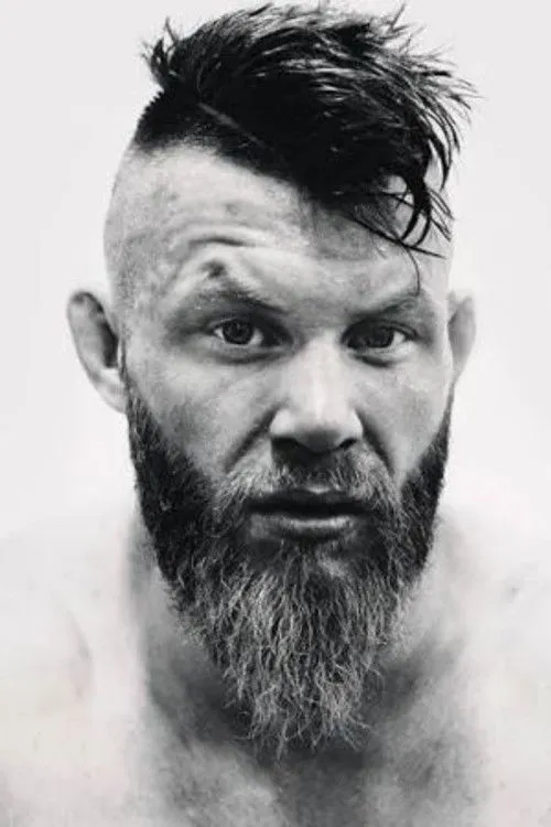 Foto de perfil del actor Emil Weber Meek en el reparto