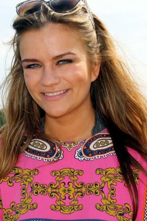 Nathalie Söderqvist ha trabajado con Emilia Roosmann en 1 ocasiones