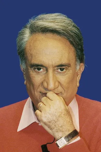 Emilio Fede en su biografía y filmografía