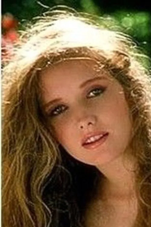 Emily Arth interpretando a Herself