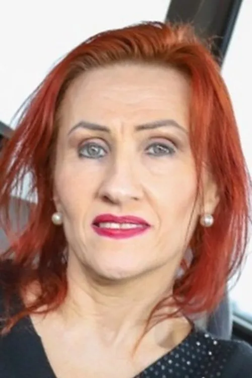 Veronique Fuente ha trabajado con Emily Devine en 1 ocasiones