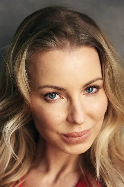 Emily Pokora — personaje: Jasmine Fiore