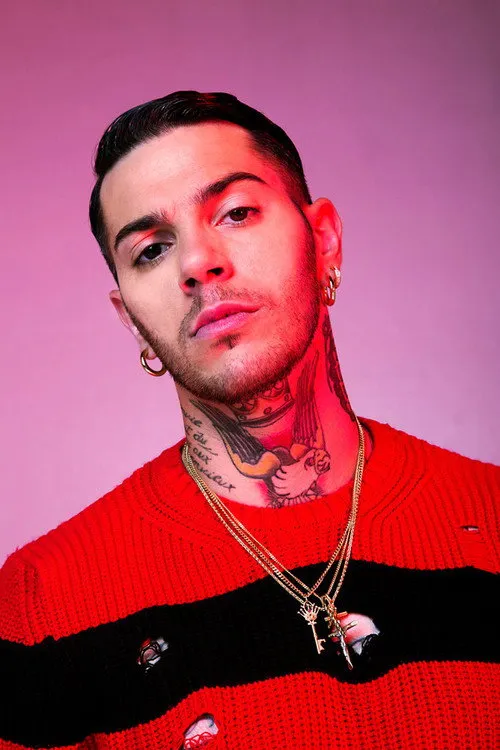 Foto de perfil del actor Emis Killa en el reparto