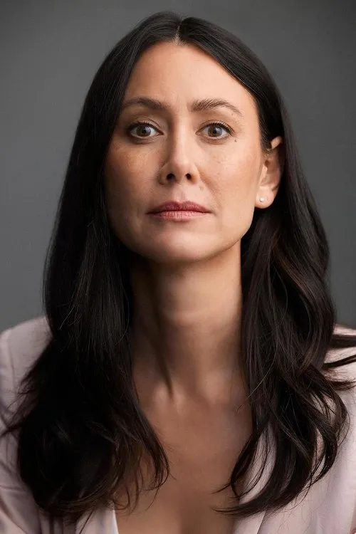 James Mason ha trabajado con Emma Choy en 1 ocasiones