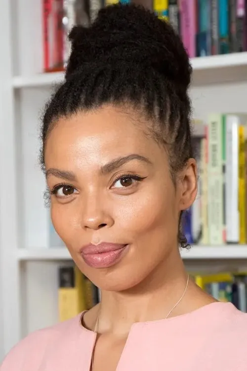 Emma Dabiri interpretando a Self