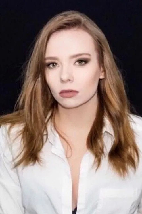 Emma Hewitt en su biografía y filmografía