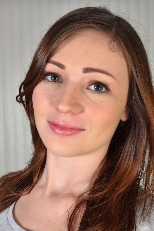 Emma Ryder interpretando a (archive footage)