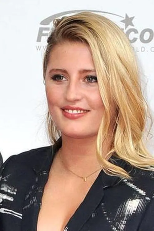 Til Schweiger ha trabajado con Emma Schweiger en 12 ocasiones