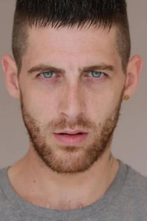 Chris Jarvis ha trabajado con Emmett Friel en 1 ocasiones