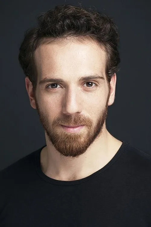 Aras Bulut Iynemli ha trabajado con Emre Yetim en 3 ocasiones