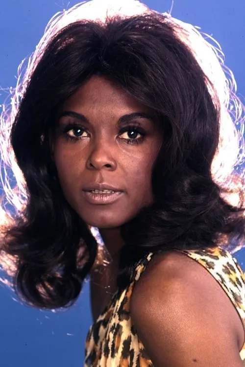 Ena Hartman interpretando a Katy Grant