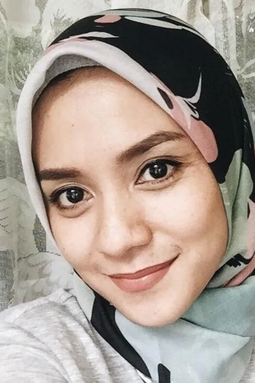 Adit Imsonia ha trabajado con Enno Lerian en 1 ocasiones