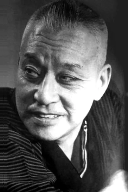 Ichirô Tetsu ha trabajado con Ennosuke Ichikawa en 1 ocasiones