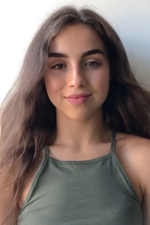 Christopher Briney ha trabajado con Énola Bédard en 1 ocasiones