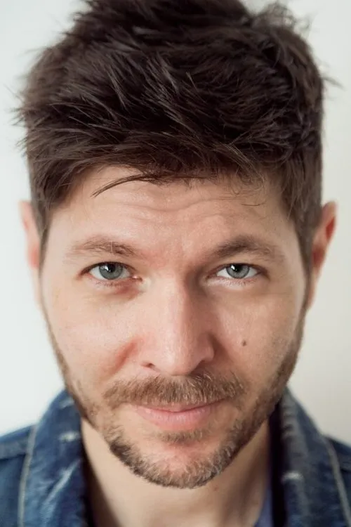 Coco Rebecca Edogamhe ha trabajado con Enrico Bergamasco en 1 ocasiones