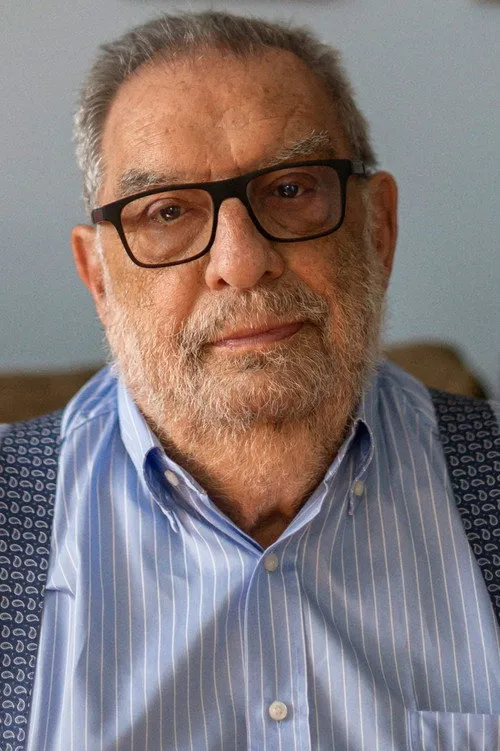 Enrique López Lavigne ha trabajado con Enrique González Macho en 1 ocasiones
