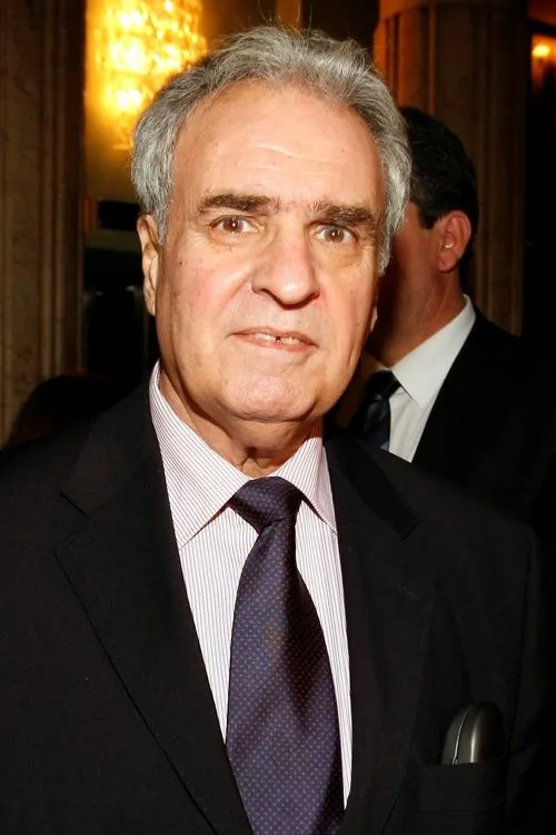 Gregorio López Raimundo ha trabajado con Enrique Múgica en 1 ocasiones